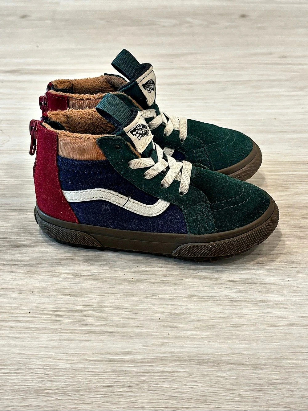 Vans Sk8-Hi MTE Green & Blue Sneakers US 9.5